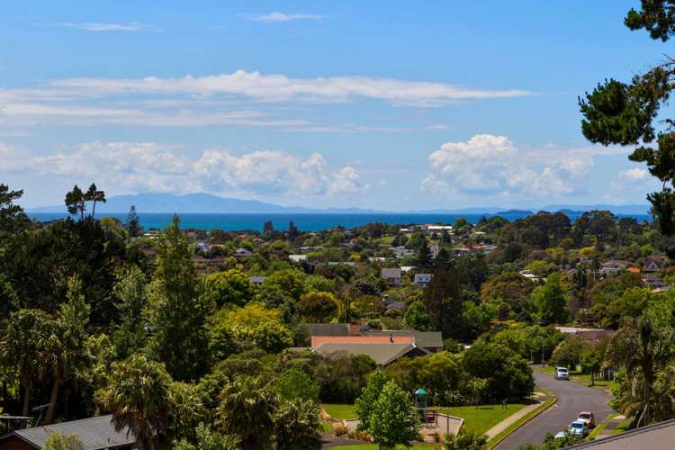 897b East Coast Road Northcross_17