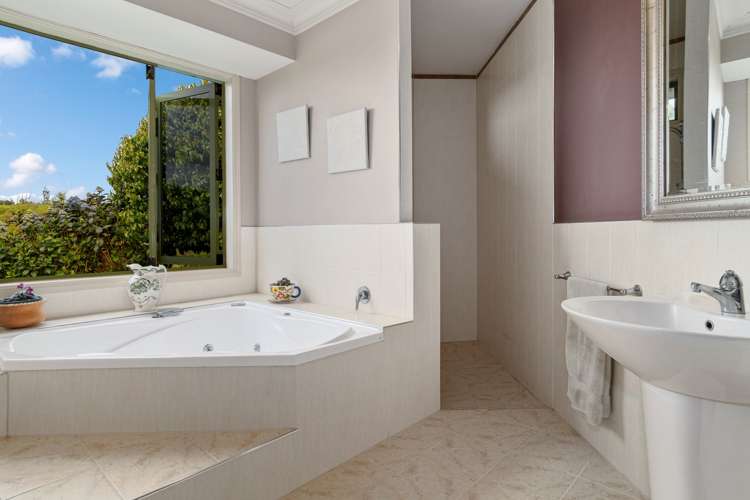 125 Leyland Road Whakamarama_14