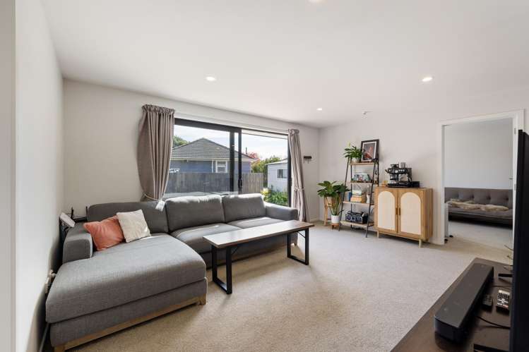 2/19 Tensing Place Sockburn_10