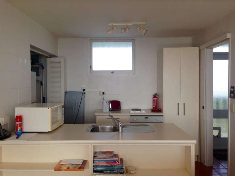 2/160 Kepa Road Orakei_1