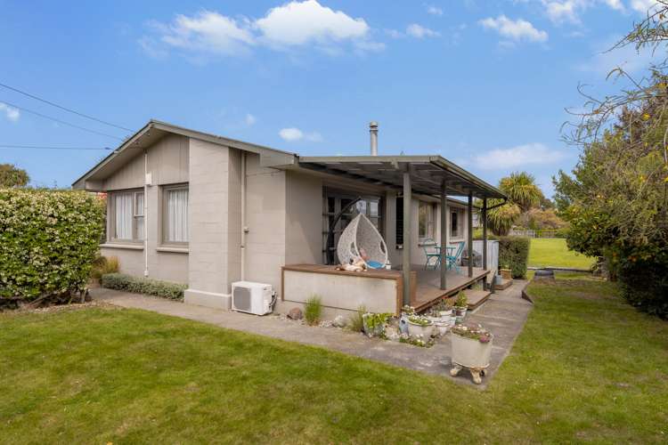 6 Ruthken Crescent Springlands_22