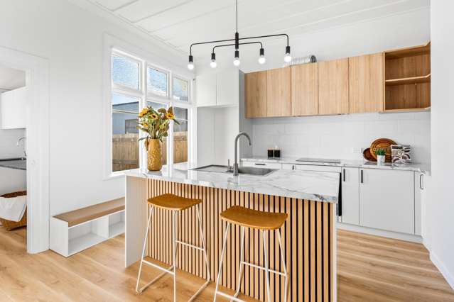 A First-Home Favourite in the Heart of Caversham