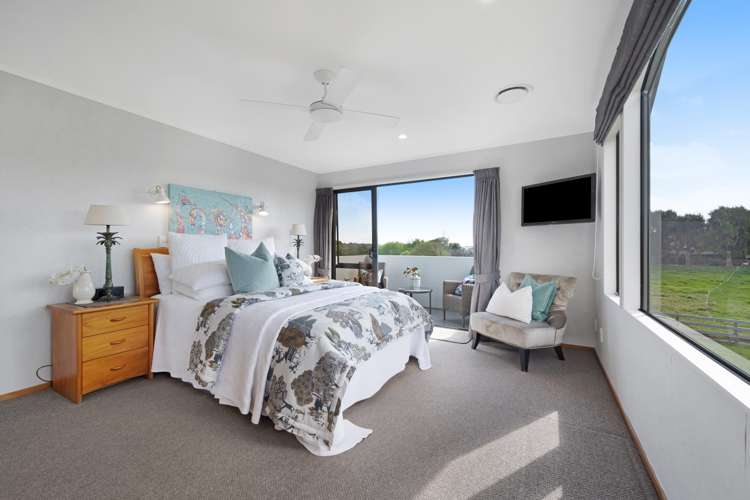 30 Clifton Road Whitford_20