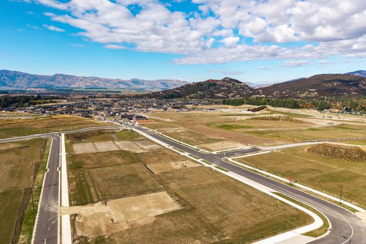 34 Stonehenge Road Wanaka_6