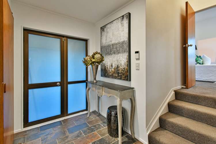 70 Eugenia Rise Totara Heights_17