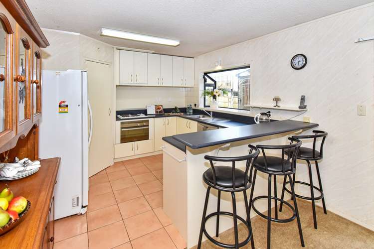 7 Deodar Place Totara Heights_6