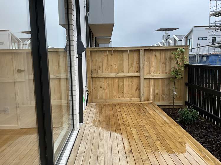 24 Waipuhinui Way Wiri_14