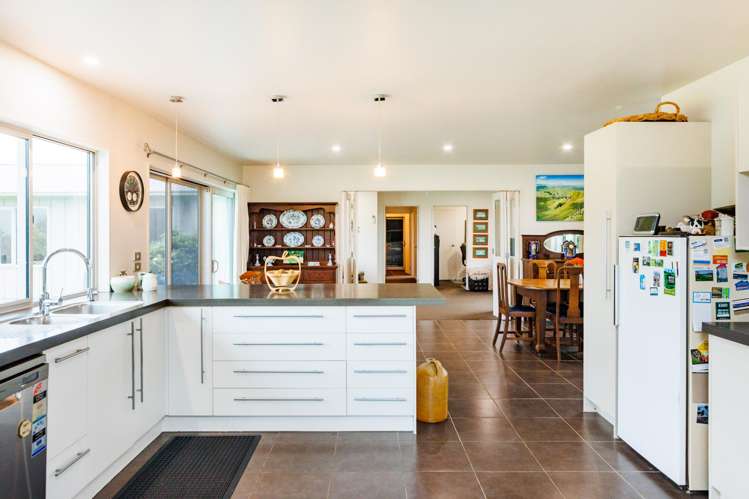 26 Highland View Drive Tokomaru_5