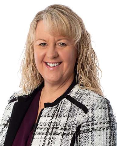 Christina Summerhayes