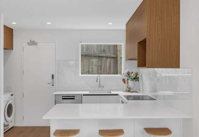 6/31 Sheridan Drive New Lynn_3