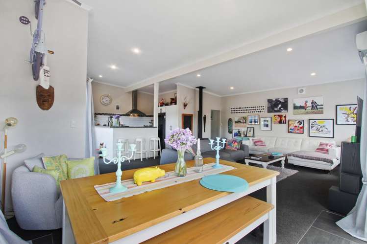 9 Keven Road Clarks Beach_11