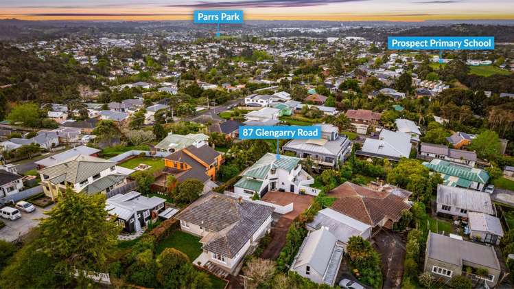 87 Glengarry Road Glen Eden_25