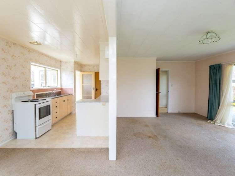 29 Wesley Avenue Frankleigh Park_11