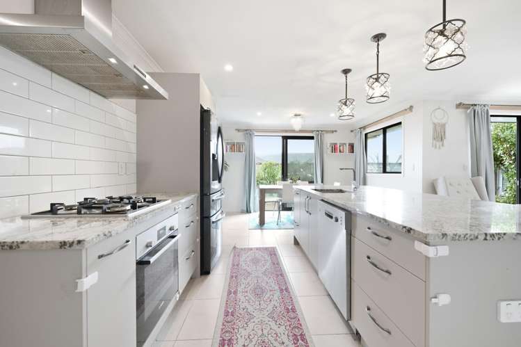13 Haddonstone Avenue Rototuna North_7