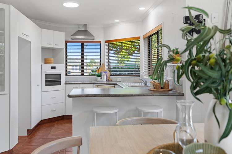 283 Gravatt Road_5