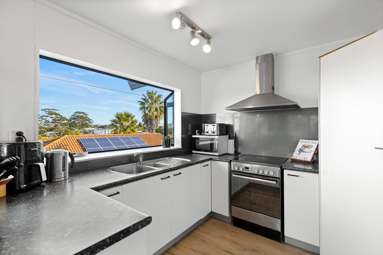 9 Van Dyke Place_3
