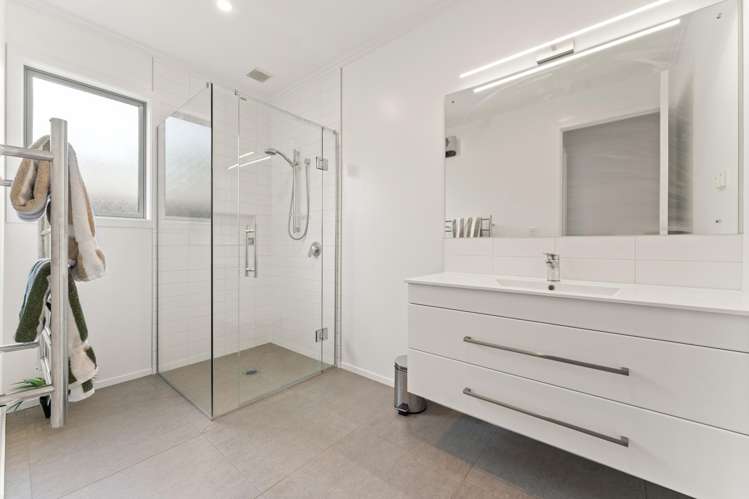 17 Thornly Park Avenue Mosgiel_18