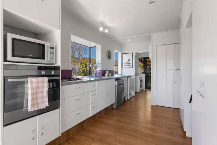 11 Iles Road Lynmore_8