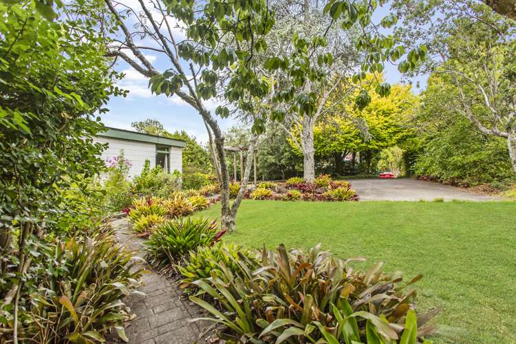 3203 Great North Road New Lynn_13