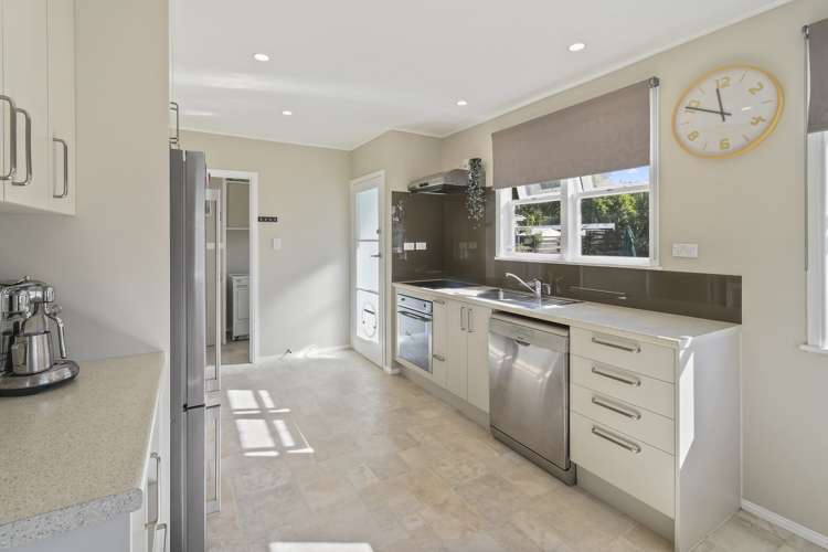 13 Fairview Avenue Opaheke_12