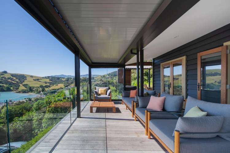 11 Settlers Hill Akaroa_16