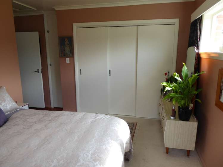 42 Treadwell Street Naenae_7