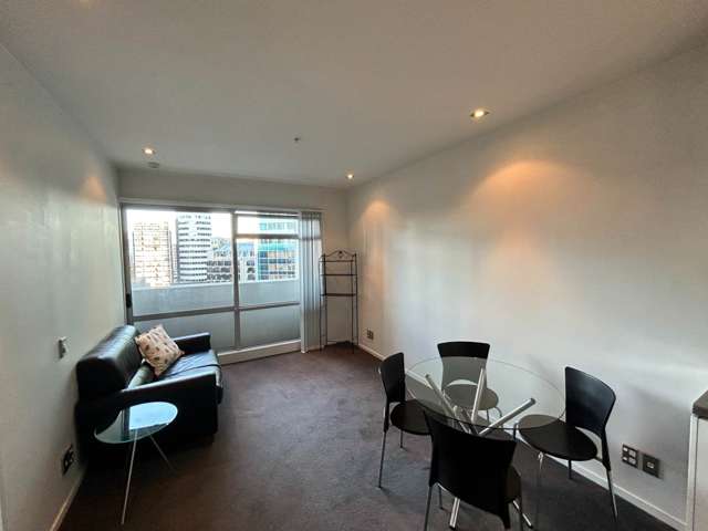 11A/16 Gore Street City Centre_1