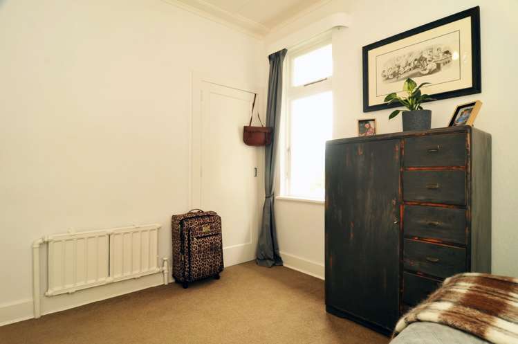 42 Easther Crescent Kew_10