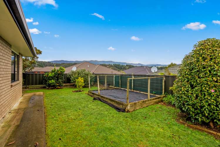 48 Sunstone Crescent Brown Owl_18