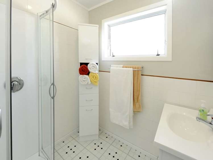 34 Marsden Road Stoke_11