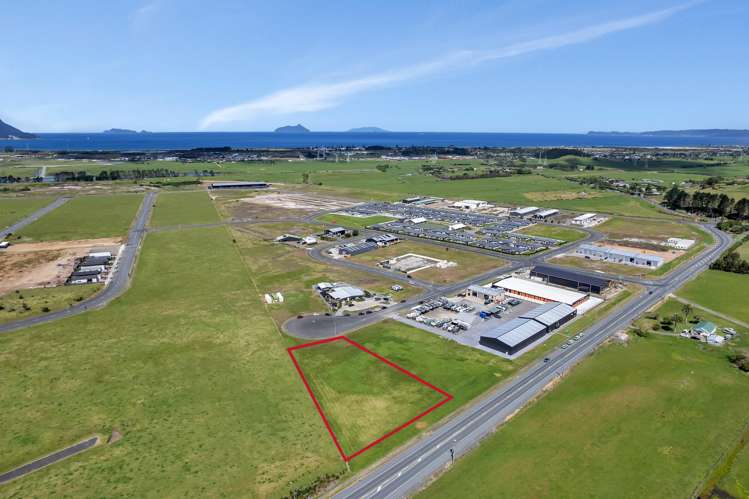 2/1 Waiwarawara Drive Ruakaka_6