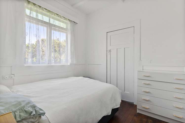 18 Leslie Avenue Sandringham_8