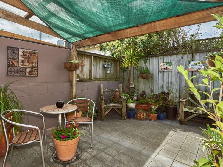 1b Wood Street Takaro_9