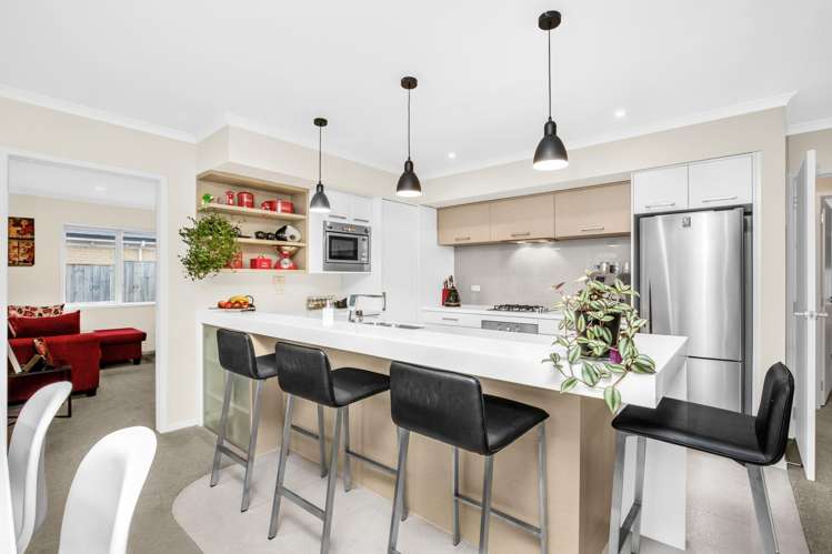 12 Lombardia Way Karaka_3