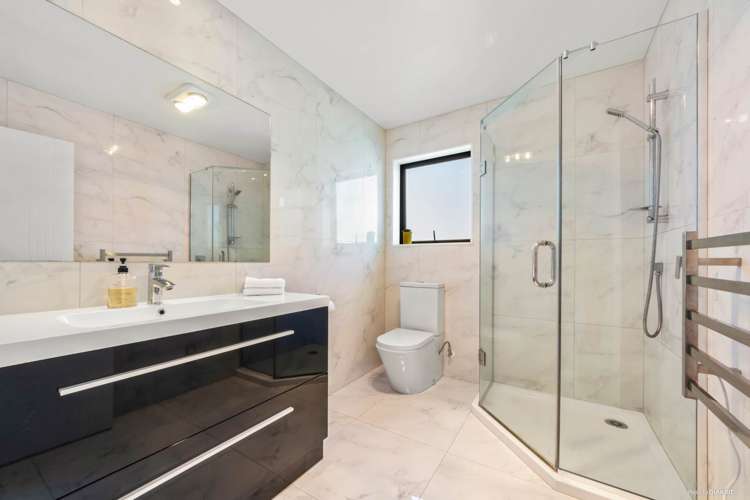 61a Glenview Road Glen Eden_15