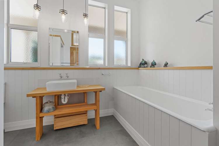 14B & 16 Neidpath Road Mornington_12