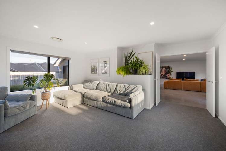 6 Whanau Avenue Baverstock_11