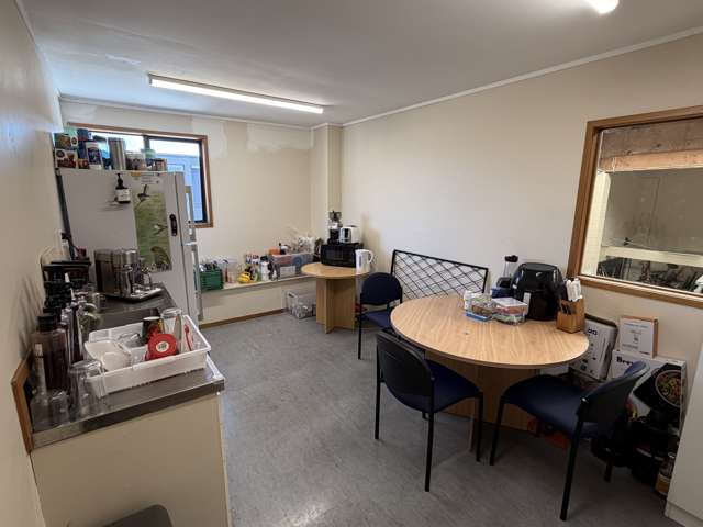 2/161 Stoddard Road Mt Roskill_4