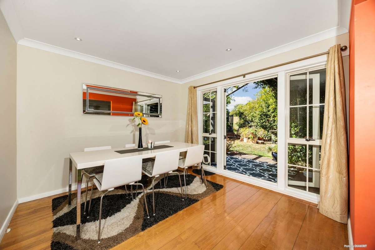 1/111 Beach Road_1