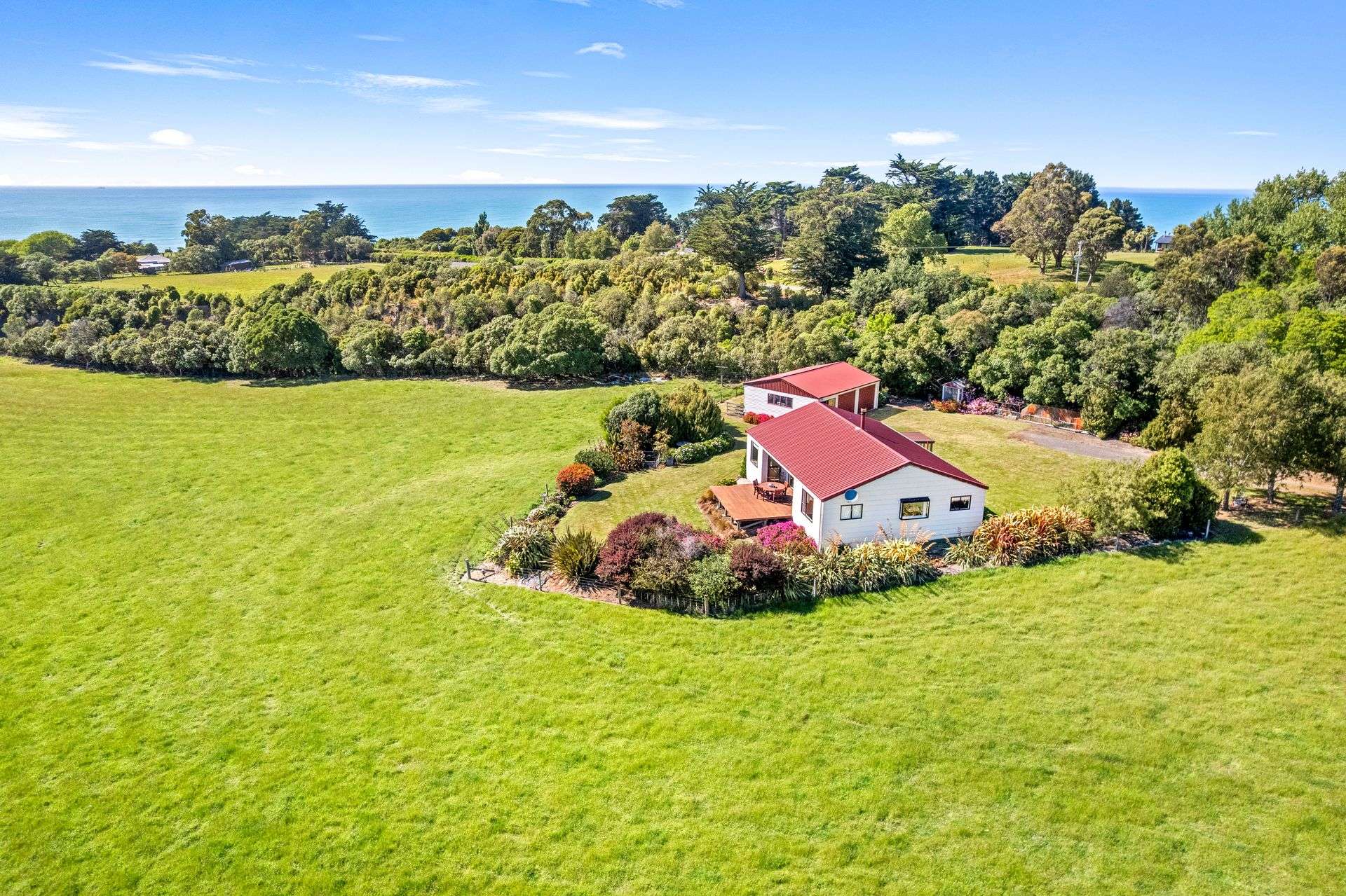 385 Cathedral Road Domett_0