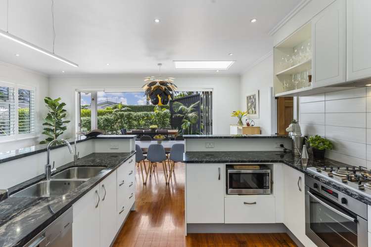 33a Alberta Street Point Chevalier_9