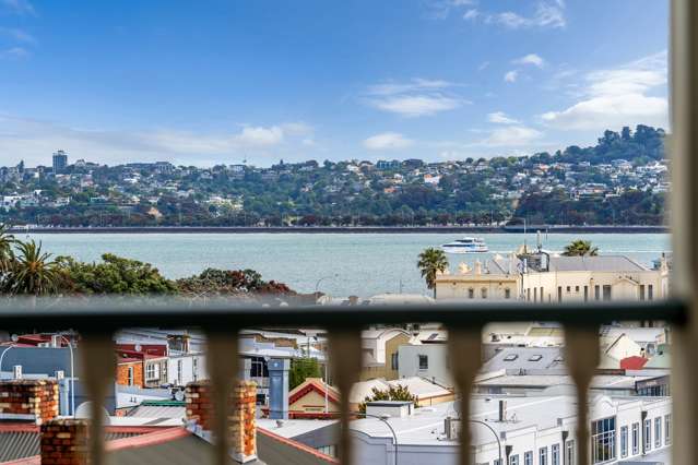 2/74 Victoria Road Devonport_2