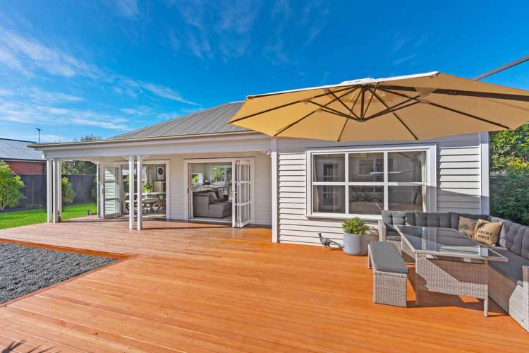 52 Greenhaven Drive Burwood_12