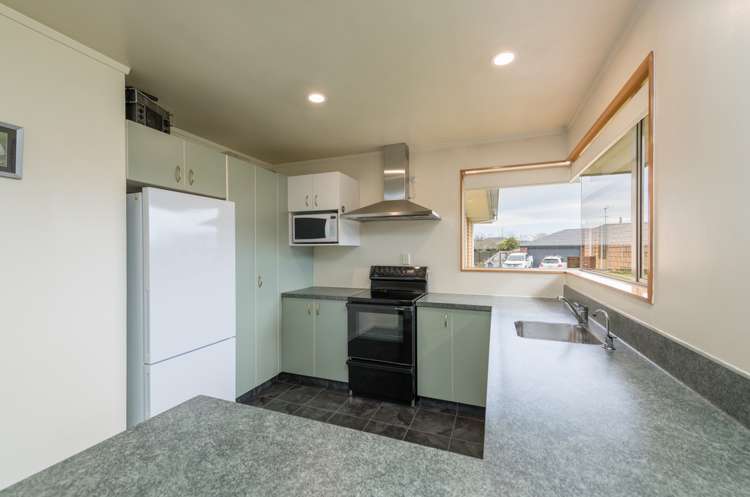 4 Maple Crescent Richmond_3