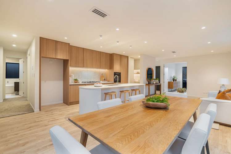 29 Tukutata Crescent Milldale_14