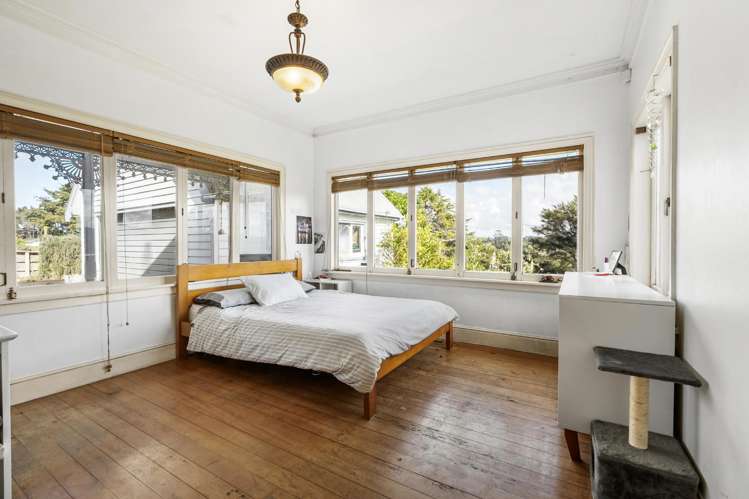 1274 East Coast Road Redvale_13