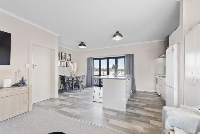 166 Charlton Road Gore Surrounds_4