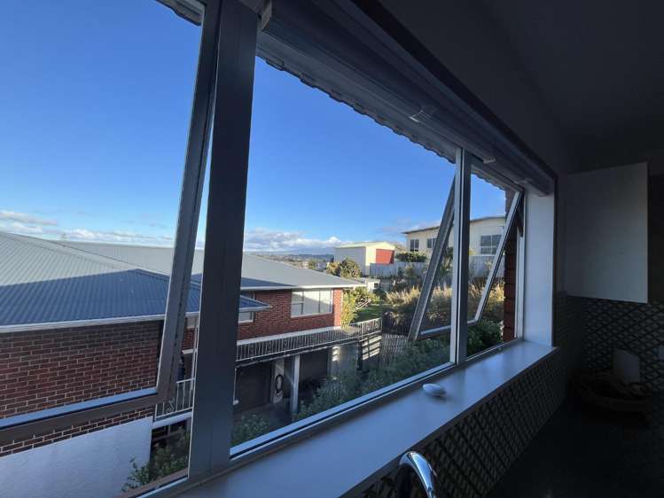 48 Crownhill Street Spotswood_3