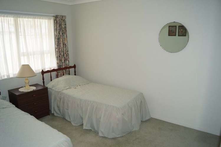 31 Great South Road Papakura_16