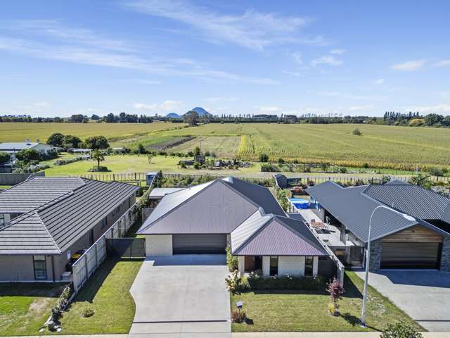 6 Karearea Drive Coastlands_4